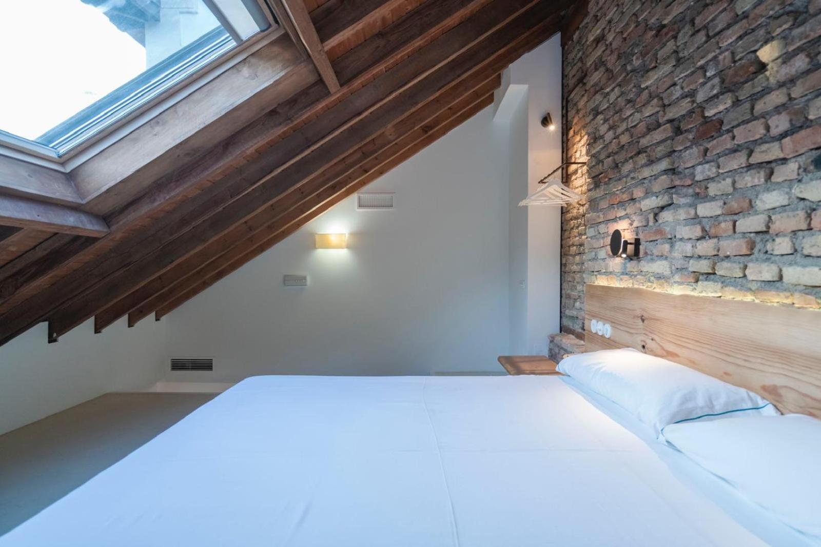 La Moderna Suites マラガ エクステリア 写真