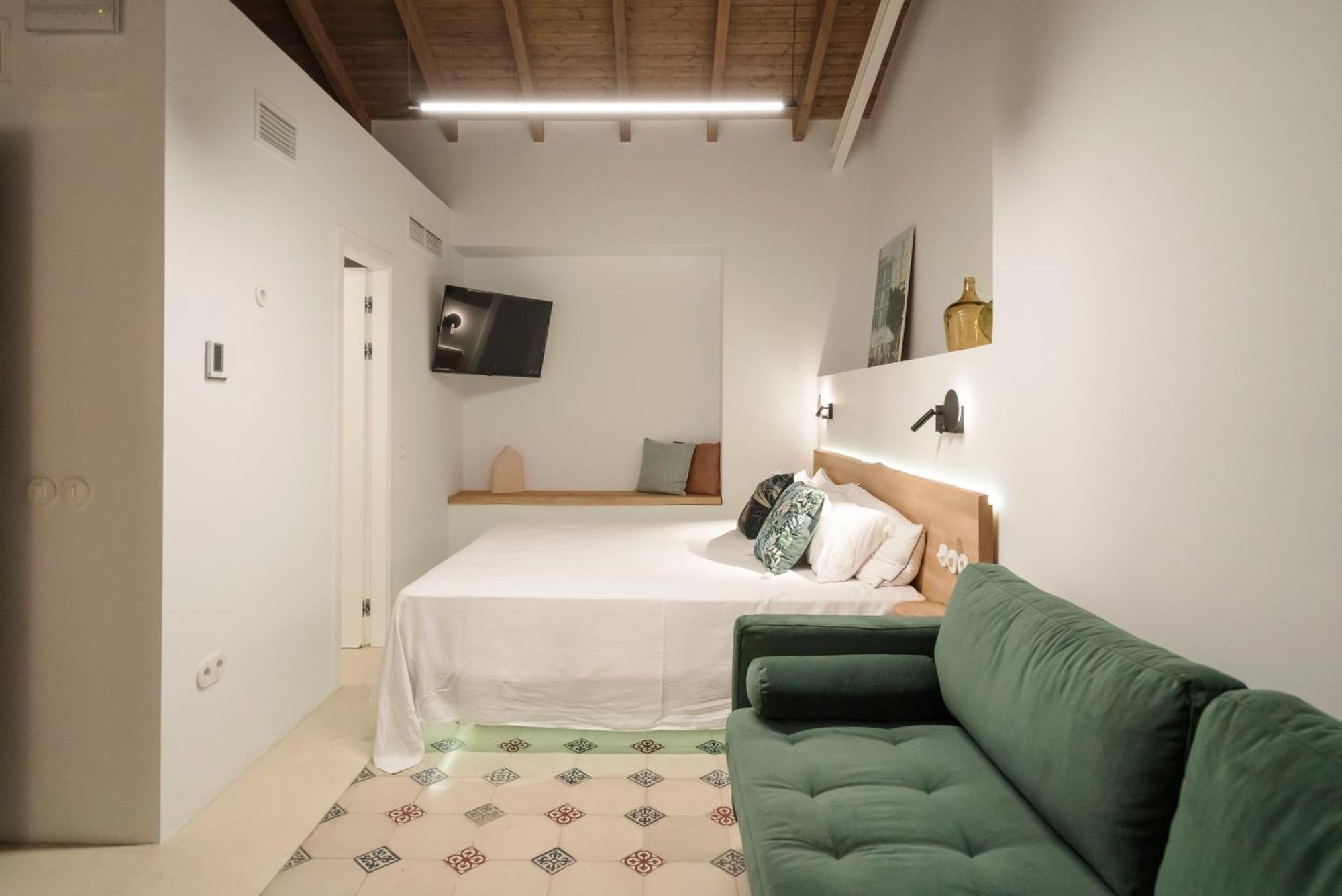 La Moderna Suites マラガ エクステリア 写真
